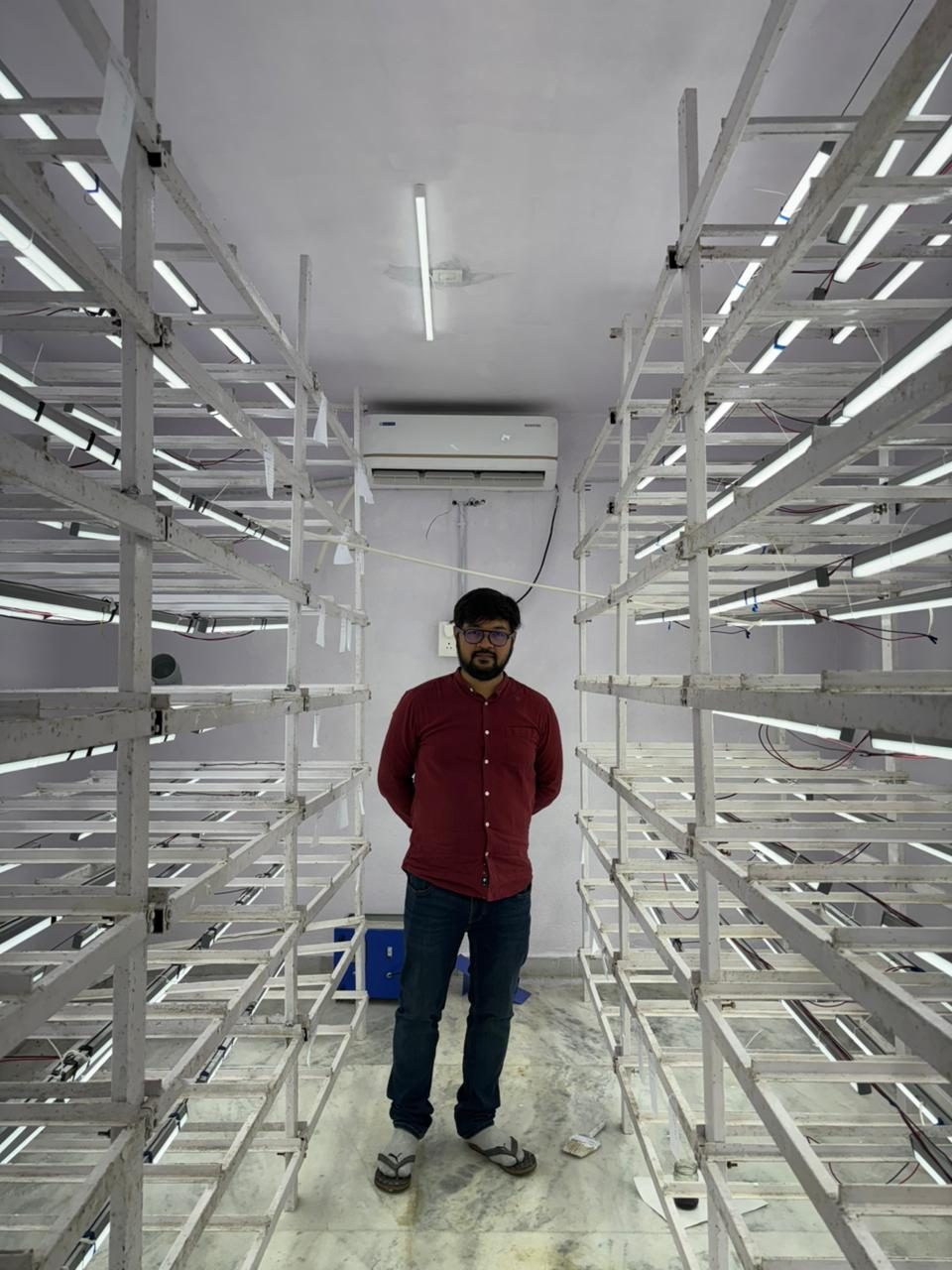 Climate-controlled growing racks
